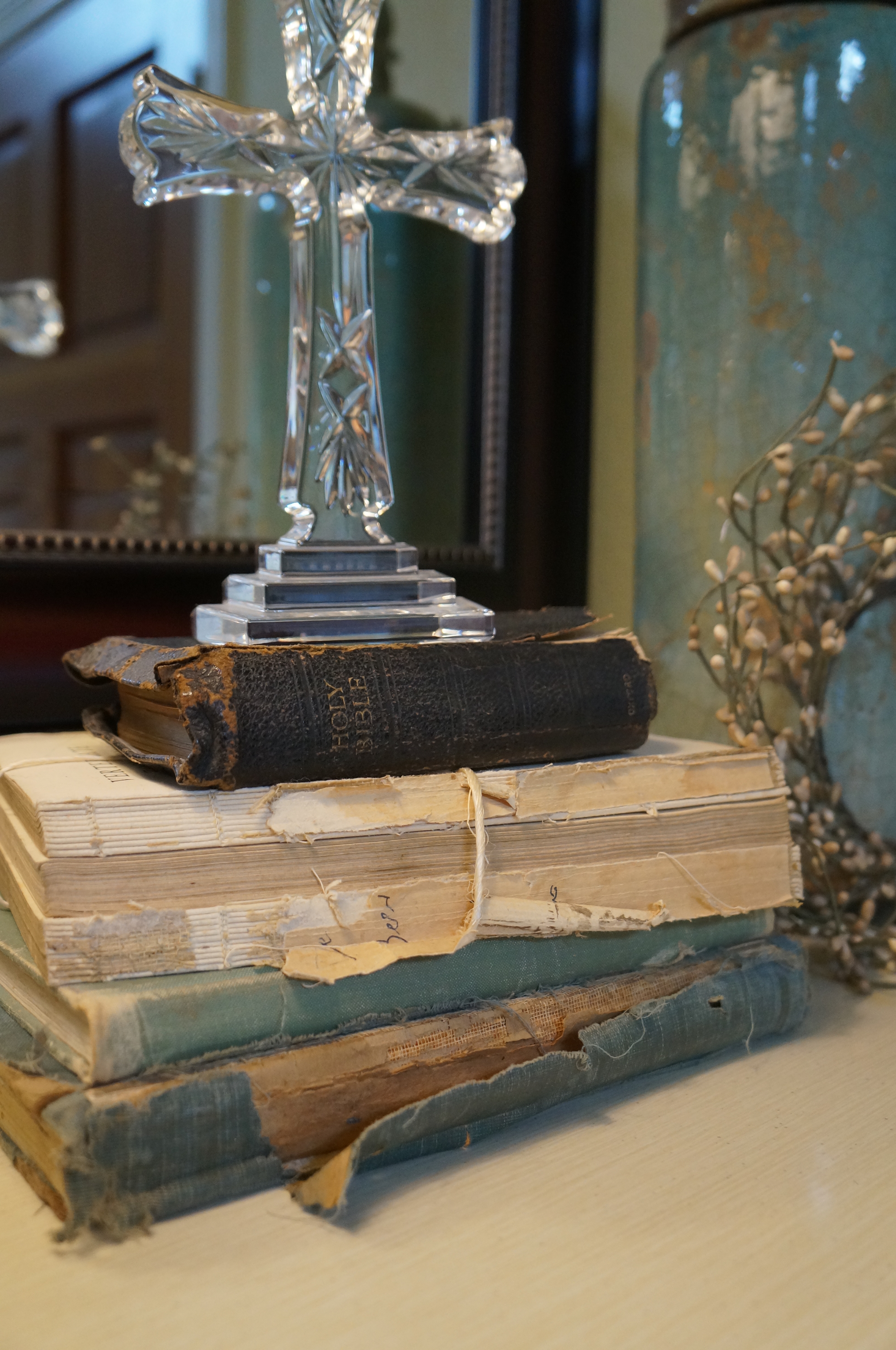 Decorating With Vintage Books