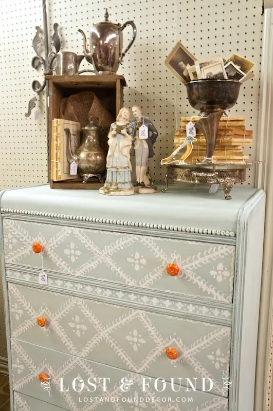 Antique Booth Display