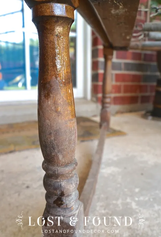 Restoring Old Wood with Vinegar