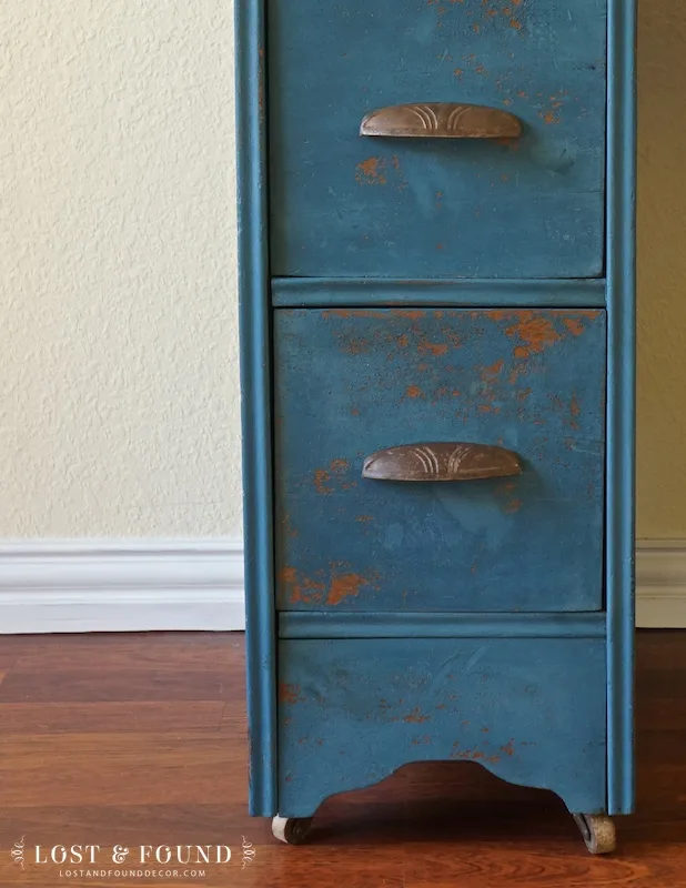 Blue Milk Paint Desk Furniture Makeover