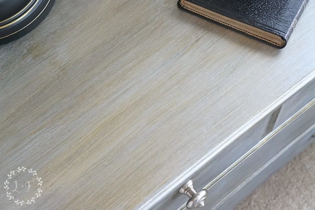 Nightstand Makeover using Fusion Studio Metallics 