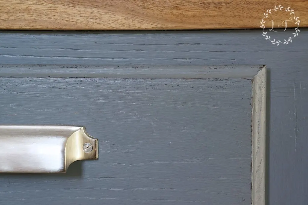 painted cabinets using Fusion Mineral Paint