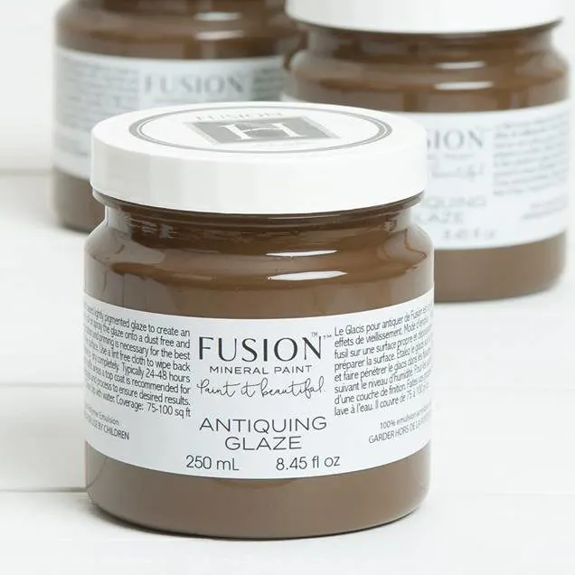 Valspar Antiquing Glaze Before And After (valspar, antiquing, glaze) how-to-antique-painted-furniture-glaze-dark-wax