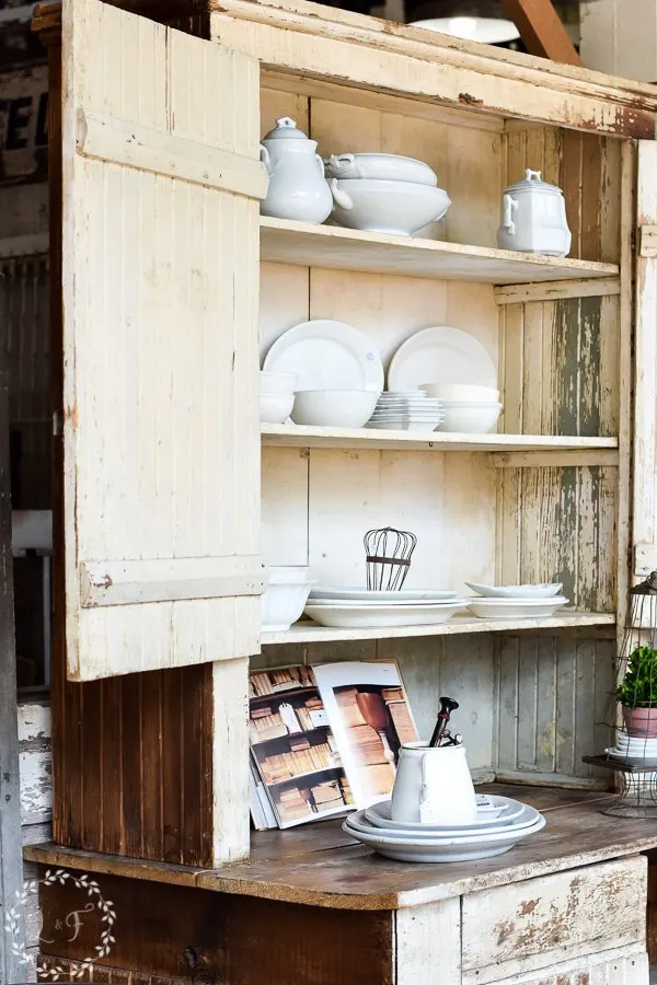 how to create a display that sells in your antique booth