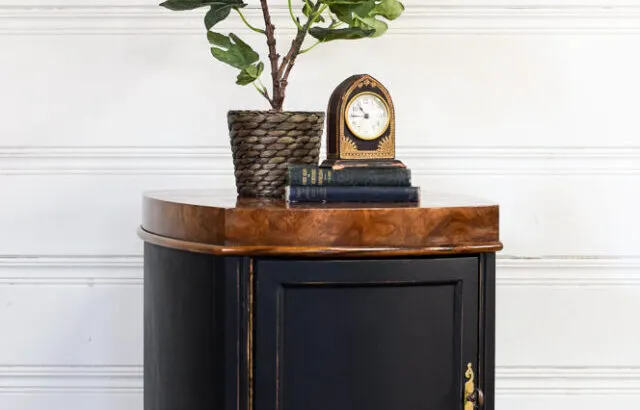 cropped-coal-black-side-table.5-1-of-1.jpg