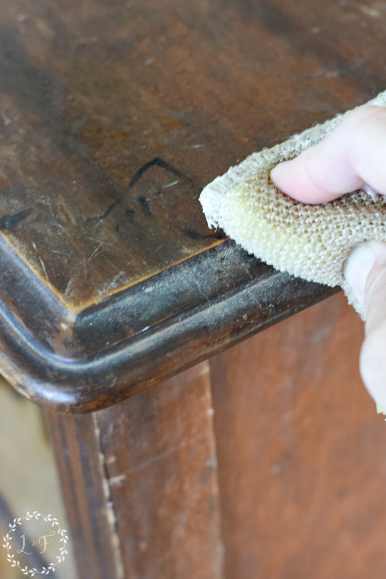 The Best Paint for a Desk, Easy Painted Wood Desk Lost & Found Decor