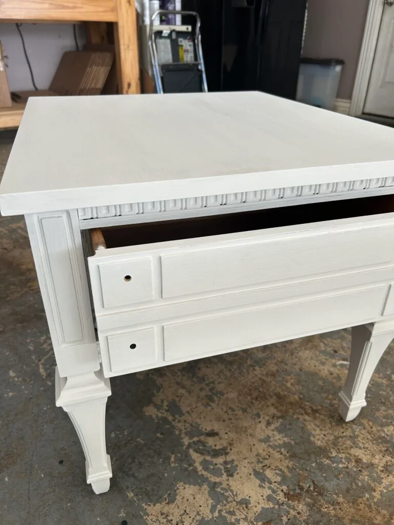  white side table