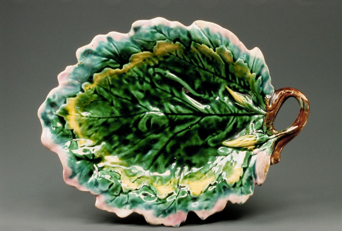 majolica leaf plate